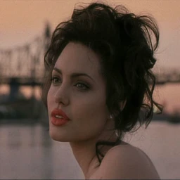 actress