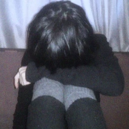 hii, why u dont love me :(