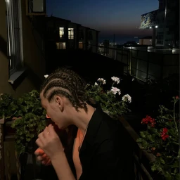 lavrik? yuknowthisshit!