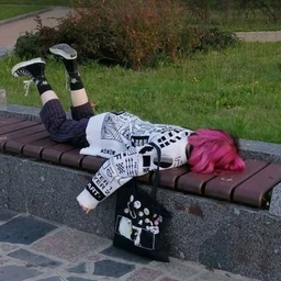 директор денег