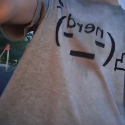 leyni4