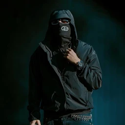 Totalblack