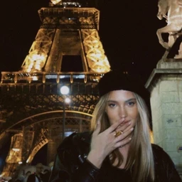 Midnight In Paris