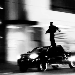 SLOWMO/RIDING