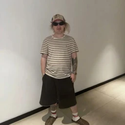ⲣⲁύⲥⲕυύ ⲩⲅⲟⲗⲟⲕ