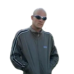 пЕрнУл в мИкрОфон