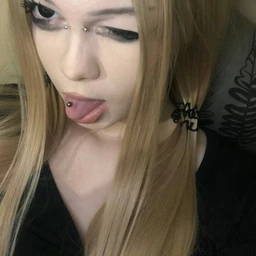 slimeboss (@meowhysi)